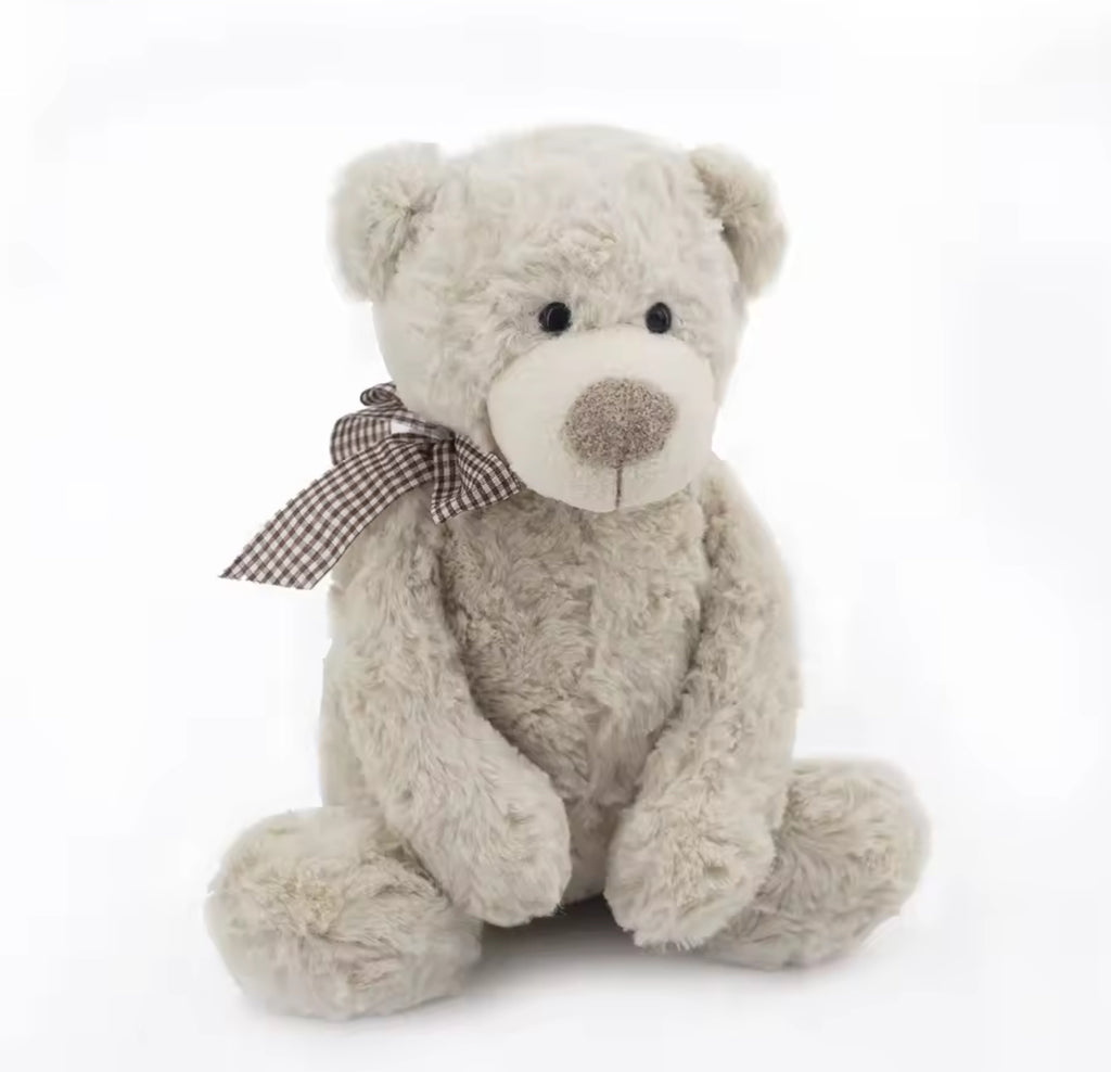 בובת דוב רכה ונעימה תוספת מושלמת לחדר הילדים